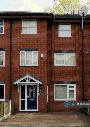 7 Bedroom Terraced House To Rent In Wellington Road, Fallowfield, Manchester, M14