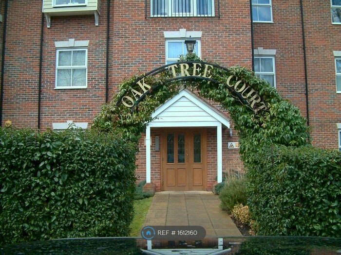 2 Bedroom Flat To Rent In Sutton, Sutton, SM2