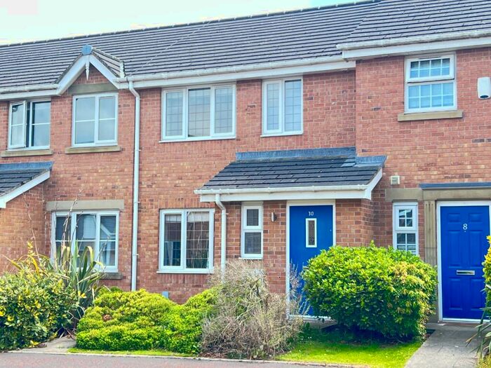 3 Bedroom Terraced House To Rent In Burnham Place, FY8