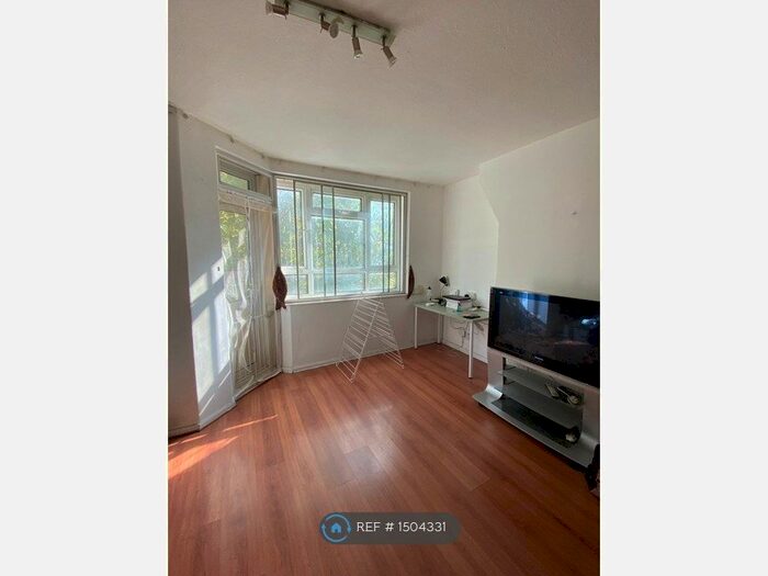 1 Bedroom Flat To Rent In Jamaica Road, London, SE16