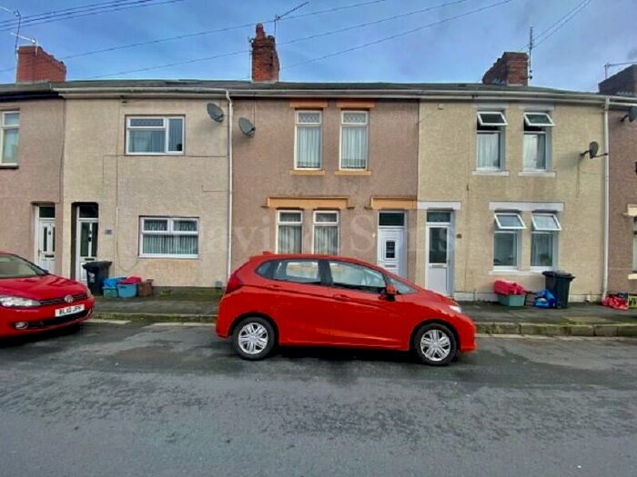 3 Bedroom Terraced House To Rent In Conway Road, Newport., NP19