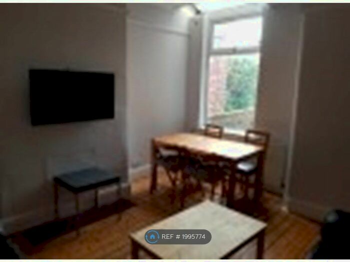 4 Bedroom Terraced House To Rent In Old Moat Lane, Manchester, M20