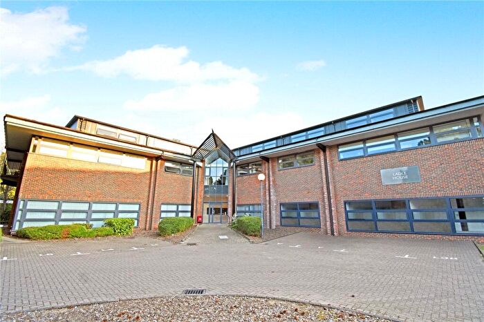 1 Bedroom Apartment To Rent In Carcaxient Square, London Road, Newbury, RG14