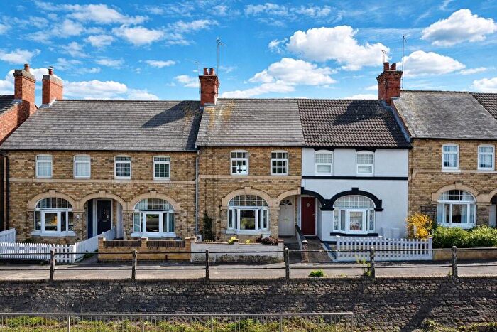 2 Bedroom Terraced House For Sale In North End, Higham Ferrers, NN10