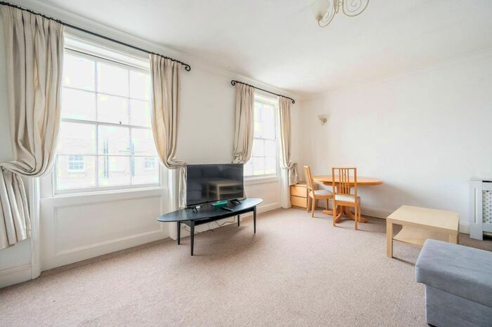 1 Bedroom Flat To Rent In York Street, Marylebone, London, W1H