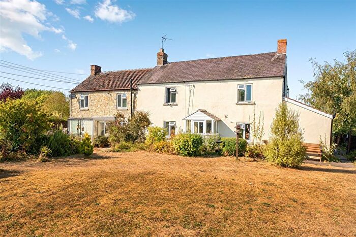 5 Bedroom Detached House For Sale In Slough Green, Taunton, TA3