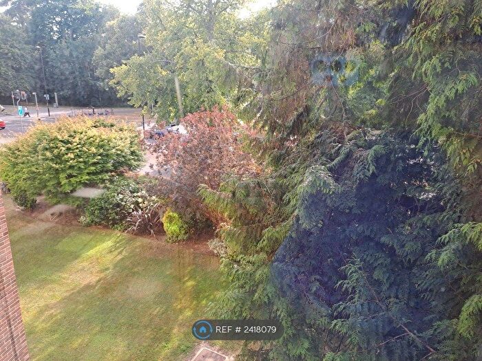 2 Bedroom Flat To Rent In Avenue Court, Southampton, SO17