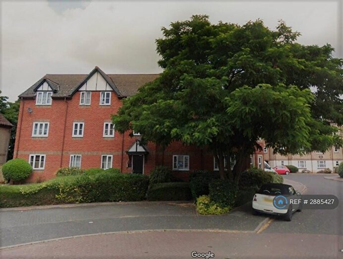 2 Bedroom Flat To Rent In Thetford House, Reading, RG1