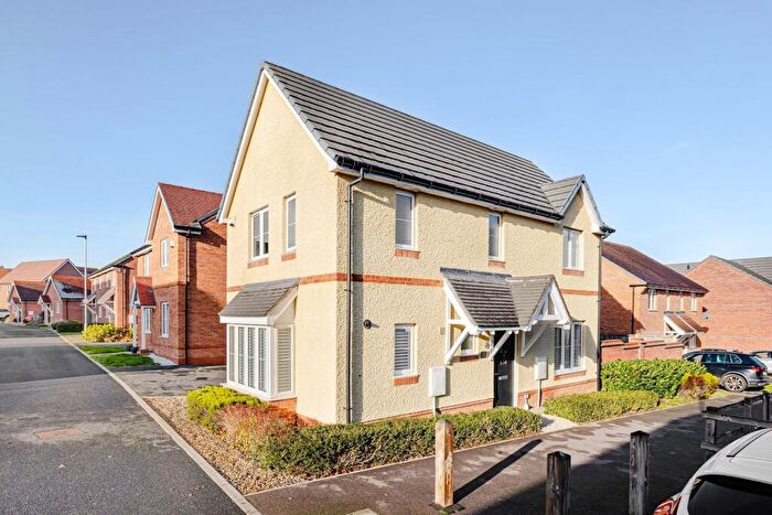 3 Bedroom Detached House For Sale In Nuthatch Place, Stansted, Essex, CM24