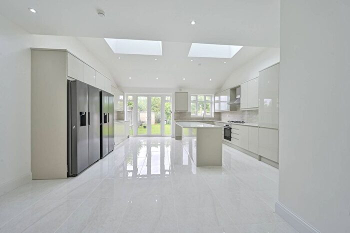 5 Bedroom Terraced House To Rent In Kenley Road, Merton Park, London, SW19