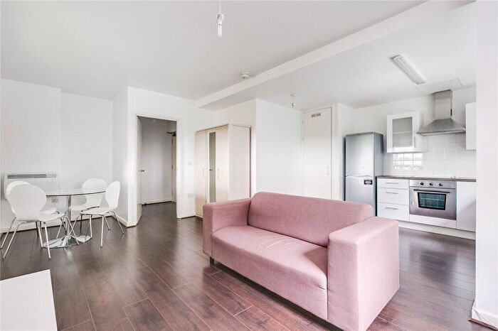 1 Bedroom Flat To Rent In Ashburton Triangle, Drayton Park, N5