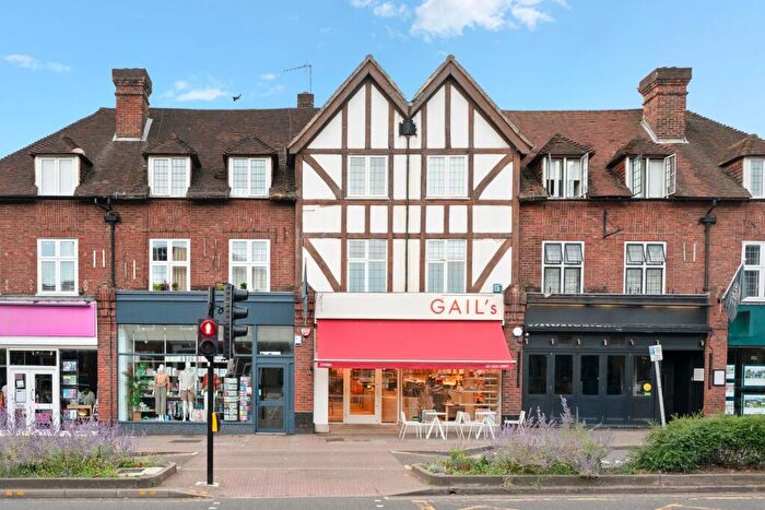 1 Bedroom Flat For Sale In High Street, Esher, KT10