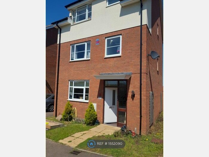 5 Bedroom Detached House To Rent In Newport Road, Milton Keynes, MK10