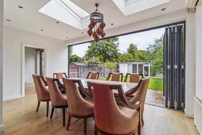 5 Bedroom Property To Rent In Delamere Road, W5