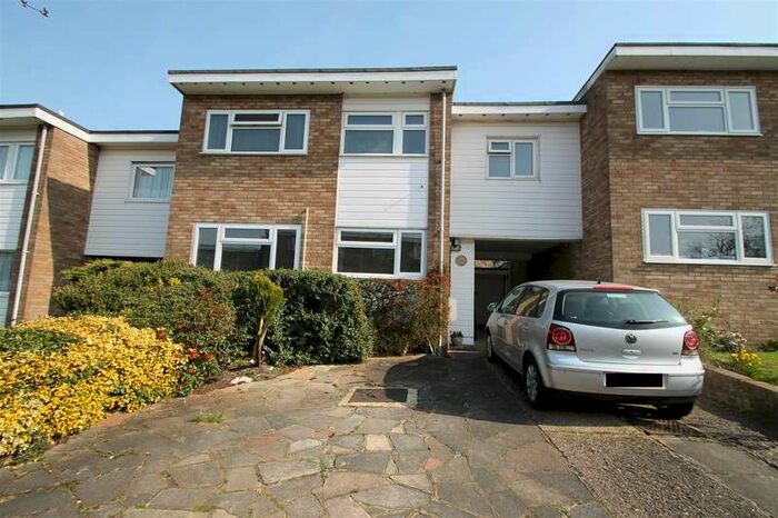 3 Bedroom Terraced House To Rent In The Four Tubs, Bushey, WD23