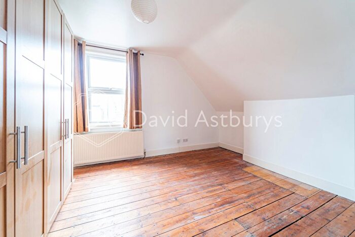 1 Bedroom Flat To Rent In Upper Tollington Park, Finsbury Park, London, N4