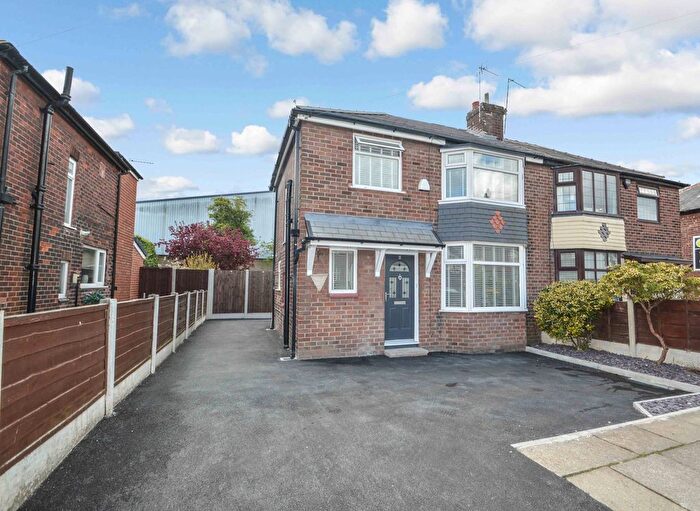 3 Bedroom Semi Detached House For Sale In Laburnum Drive, Bury, BL9