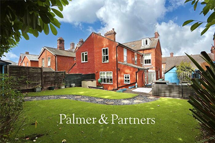 5 Bedroom Semi-Detached House For Sale In Gippeswyk Road, Ipswich, Suffolk, IP2
