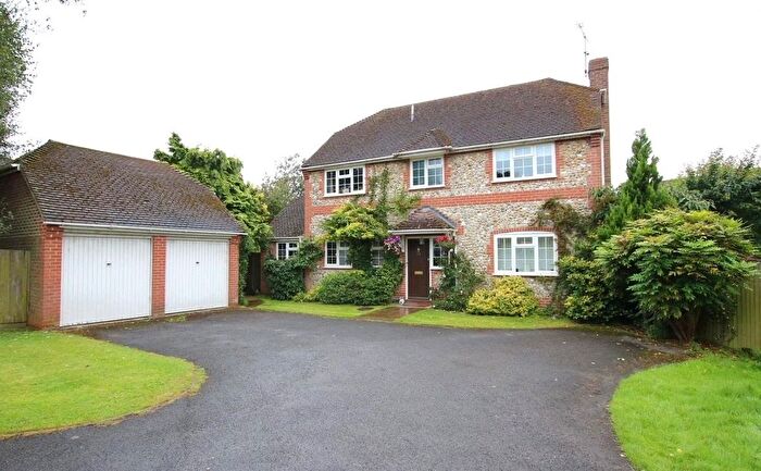 4 Bedroom Property To Rent In The Lea, Wokingham, RG40