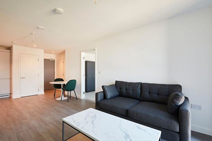 1 Bedroom Flat To Rent In Insignia, Talbot Road, Old Trafford, Manchester, M16