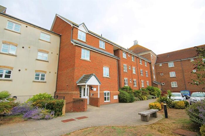 2 Bedroom Apartment To Rent In Sorlings Reach, Sussex Wharf, Shoreham-by-Sea, BN43