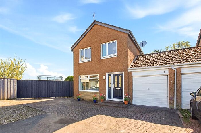 3 Bedroom Detached House For Sale In Archers Avenue, Stirling, Stirlingshire, FK7