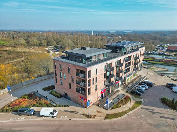 2 Bedroom Flat For Sale In Park Street, Campbell Park, MK9