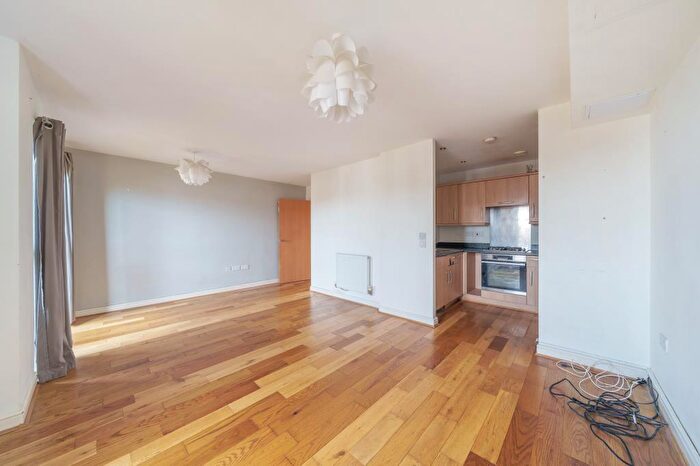 2 Bedroom Apartment To Rent In Vaughan House, Buckinghamshire, HP11