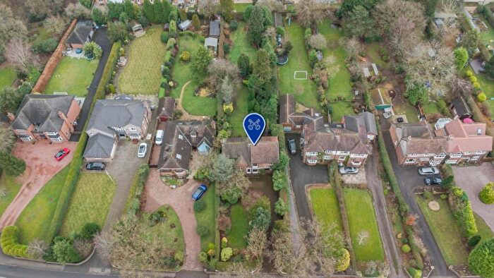 4 Bedroom Detached House For Sale In Holmes Chapel Road, Somerford, Congleton, Cheshire, CW12