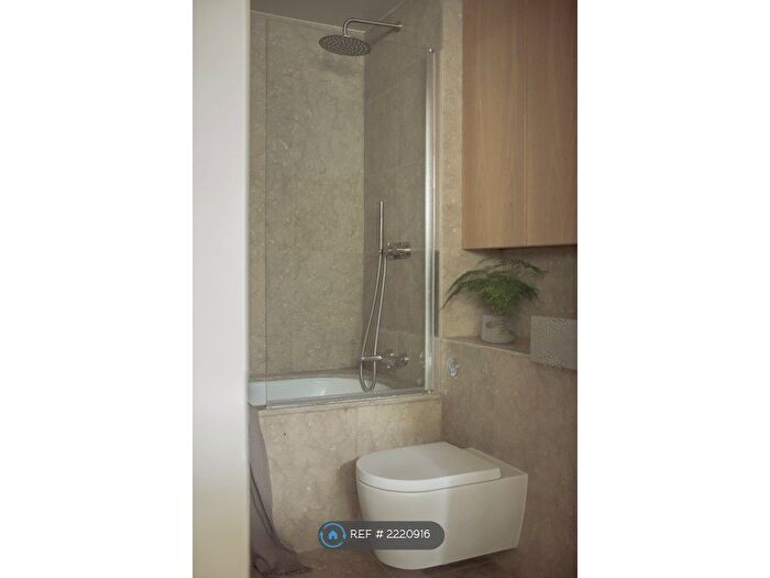 Studio To Rent In London, London, N17