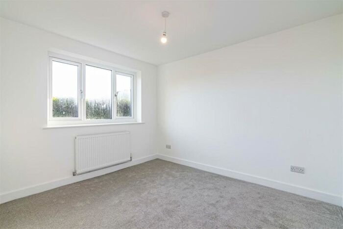 3 Bedroom Detached Bungalow For Sale In Meden Crescent, Sutton-In-Ashfield, Nottinghamshire, NG17