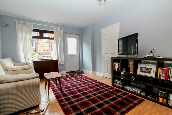 2 Bedroom Terraced House To Rent In Adwick Place, Leeds, LS4