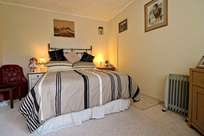 2 Bedroom Detached Bungalow For Sale In The Saltings, Terrington St. Clement, King's Lynn, PE34