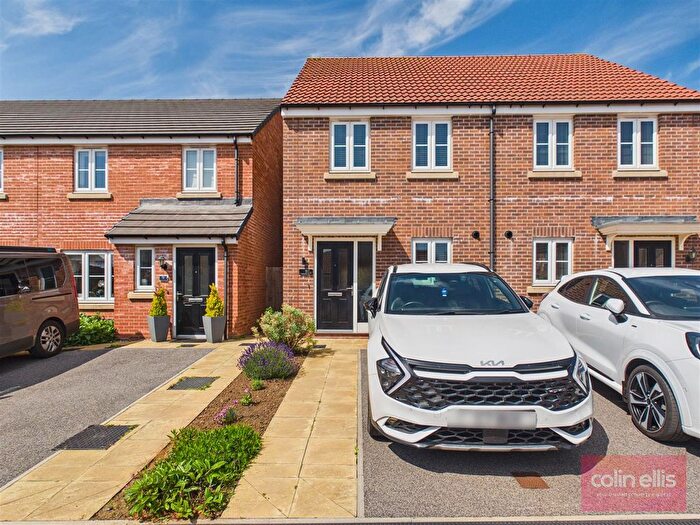 2 Bedroom Semi Detached House For Sale In Shetland Drive, Seamer, Scarborough, YO12