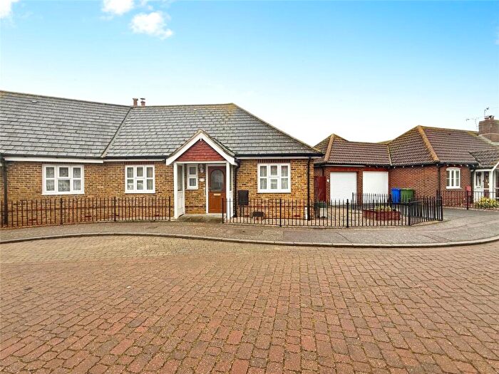 2 Bedroom Bungalow For Sale In Sharfleet Crescent, Iwade, Sittingbourne, Kent, ME9