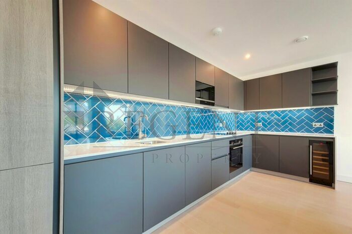 2 Bedroom Apartment To Rent In Cassia Building, Gorsuch Place, E2