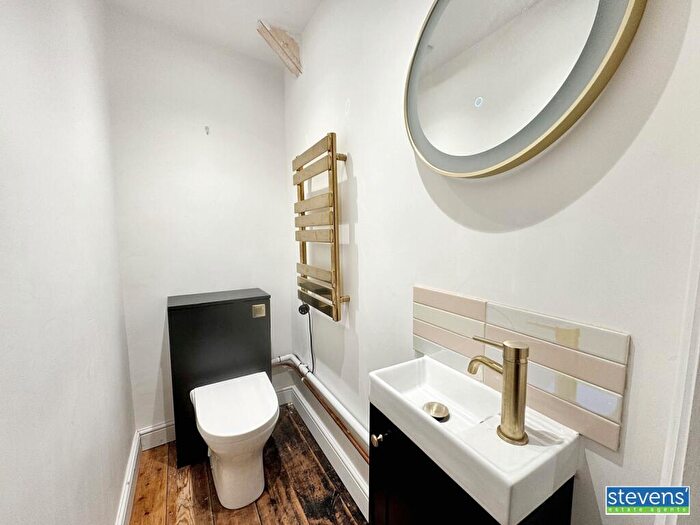 2 Bedroom End Of Terrace House To Rent In High Street, Hatherleigh, Okehampton, Devon, EX20