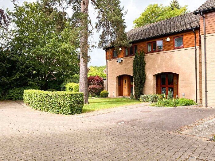 2 Bedroom Semi Detached House For Sale In Abberley Wood, Great Shelford, Cambridge, CB22