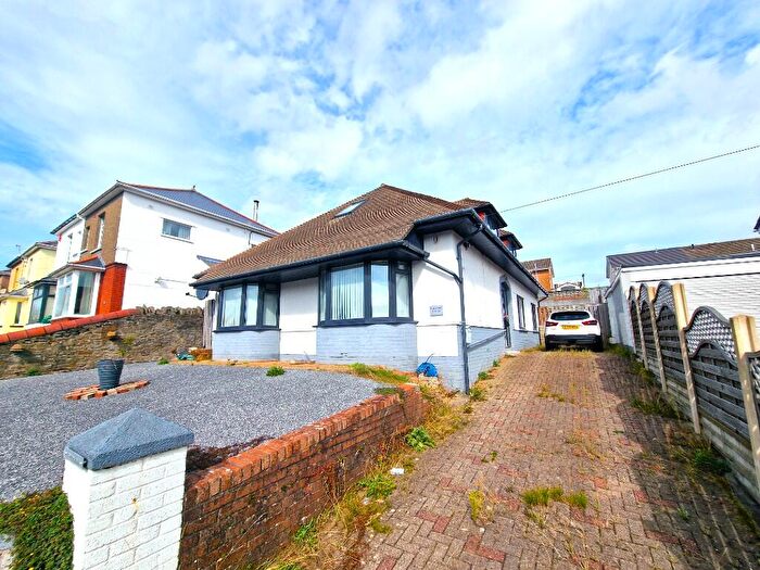 5 Bedroom Detached House For Sale In Newbridge Road, Pontllanfraith, NP12