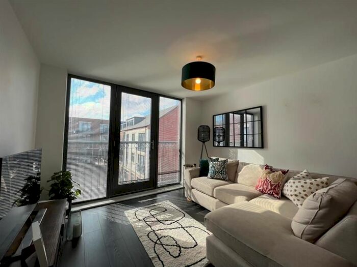 2 Bedroom Flat To Rent In Metalworks, Warstone Lane, Jewellery Quarter, B18