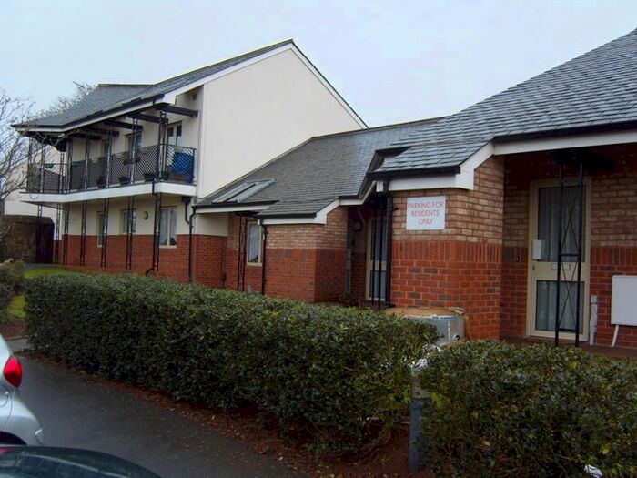 1 Bedroom Flat To Rent In Priscott Way, Newton Abbot, TQ12