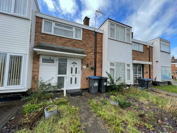 3 Bedroom House To Rent In Barn Mead, Harlow, CM18