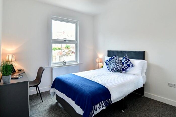 1 Bedroom House To Rent In Bell Hill Road, Bristol, BS5