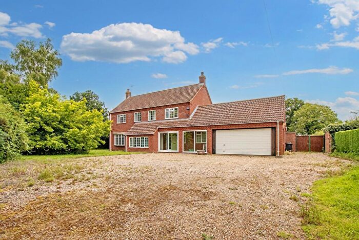 4 Bedroom Detached House For Sale In Bagthorpe Road, East Rudham, PE31