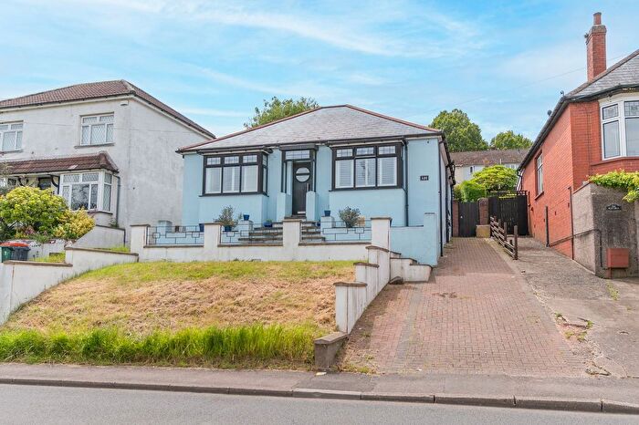 3 Bedroom Detached House For Sale In Caerleon Road, Newport, NP19