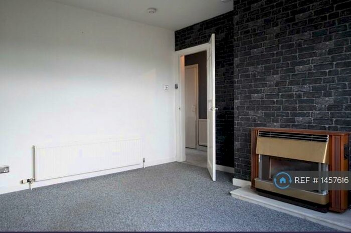 1 Bedroom Flat To Rent In Drummond Road, Annan, DG12