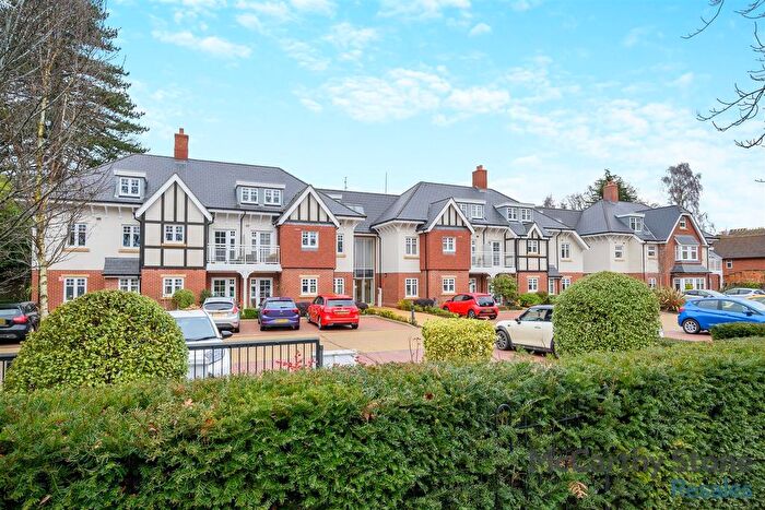 1 Bedroom Flat For Sale In Brueton Place, Blossomfield Road, Solihull, B91