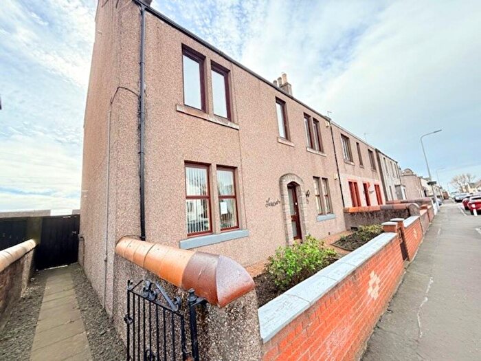 2 Bedroom Flat For Sale In College Street, Buckhaven, KY8