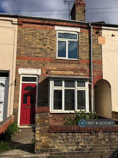 2 Bedroom Terraced House To Rent In Princes Road, Peterborough, PE2