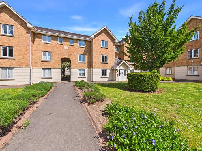 2 Bedroom Apartment For Sale In Lloyd Close, Cheltenham, Cheltenham, GL51